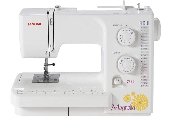 Janome Magnolia 7318 sewing machine in all its glory