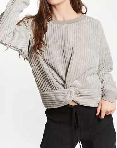 Twisted waist woman’s sweatshirt pattern
