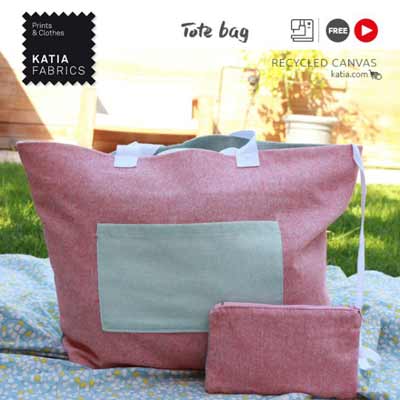 Canvas beach bag and toiletry case