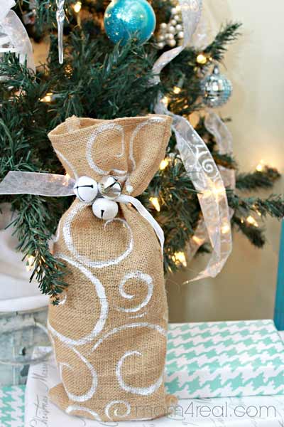 DIY Burlap Wine Gift Bag and Chocolate Wine