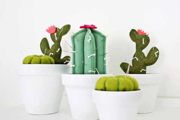 Cactus Pincushion DIY