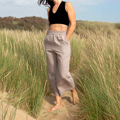 17+ Free Sewing Patterns For Women's Pants ⋆ Hello Sewing