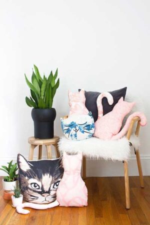 30+ Free Stuffed Cat Sewing Patterns - Adorable Plushies ⋆ Hello Sewing