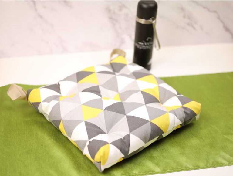 DIY Chair Cushion How To Make A Chair Cushion [VIDEO] ⋆ Hello Sewing