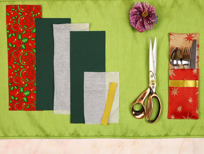 DIY Christmas Cutlery Holder With Free Pattern [Christmas Cutlery