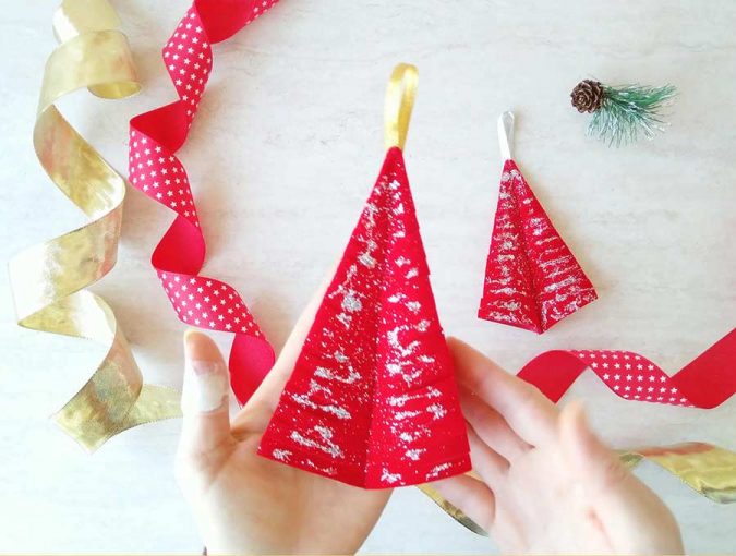 Christmas tree ornament diy