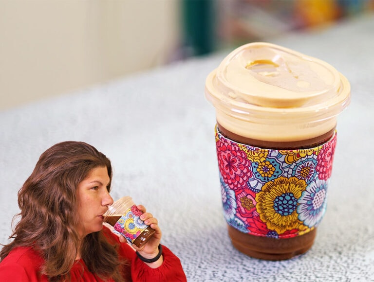 DIY Coffee Cup Cozy // Coffee Cosy Sewing Pattern