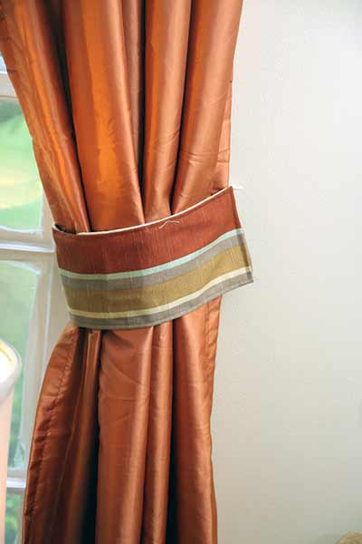 How to make curtain tie backs