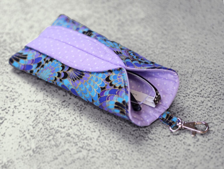 DIY 2-Color Glasses or Cell Phone Case