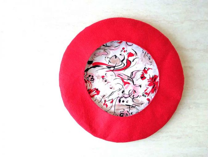How To Make A Beret (FREE French Beret Hat Pattern + VIDEO) ⋆ Hello Sewing
