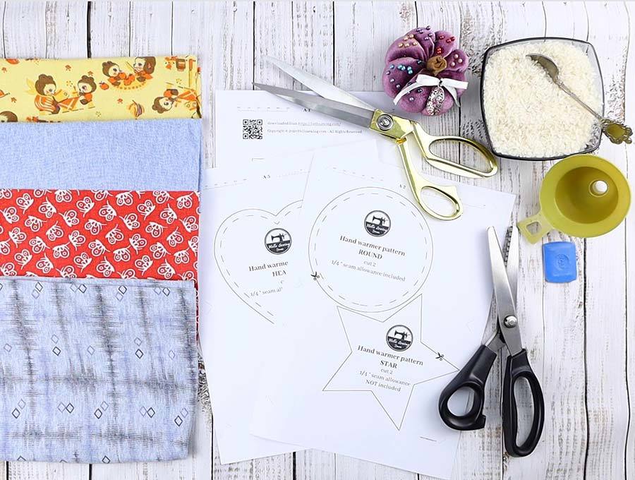 DIY Hand Warmers: Cute Sew and No-Sew Versions! - Jennifer Maker