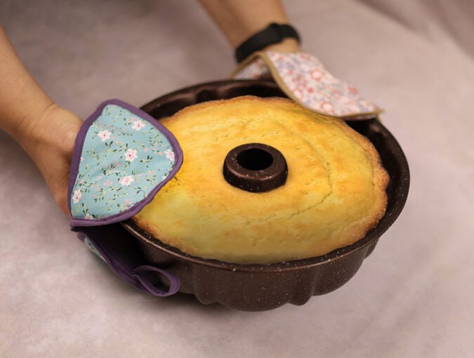 diy heart shaped pot holder