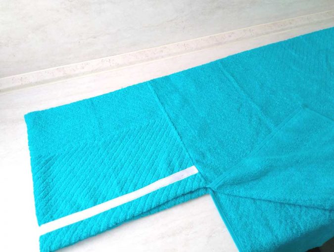 How To Make A Hooded Towel Tutorial For ALL Ages ⋆ Hello Sewing