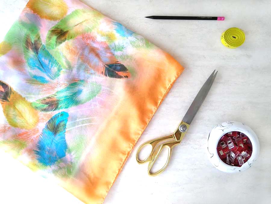 DIY kimono scarf and materials you'll need to sew it