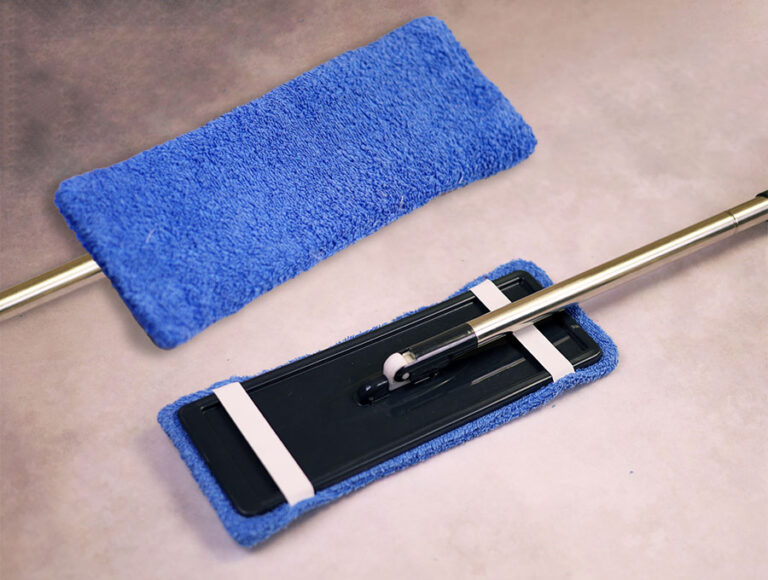 DIY Mop Cover out of Old Towels and Elastic