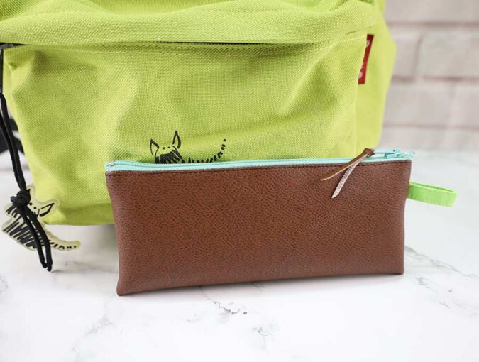 A Bright Corner: Easy Pencil Case Tutorial