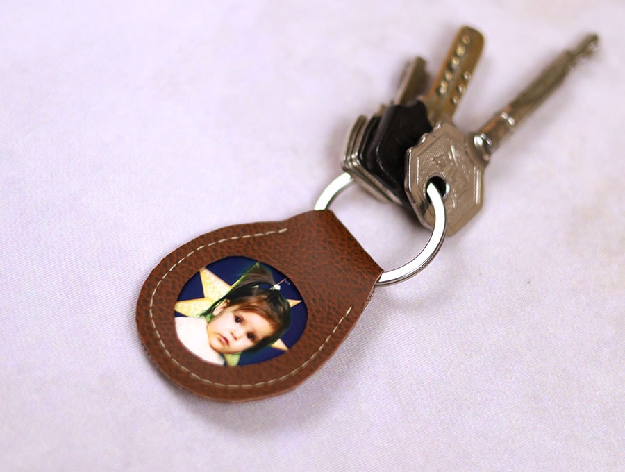 Diy Photo Keychain ⋆ Hello Sewing