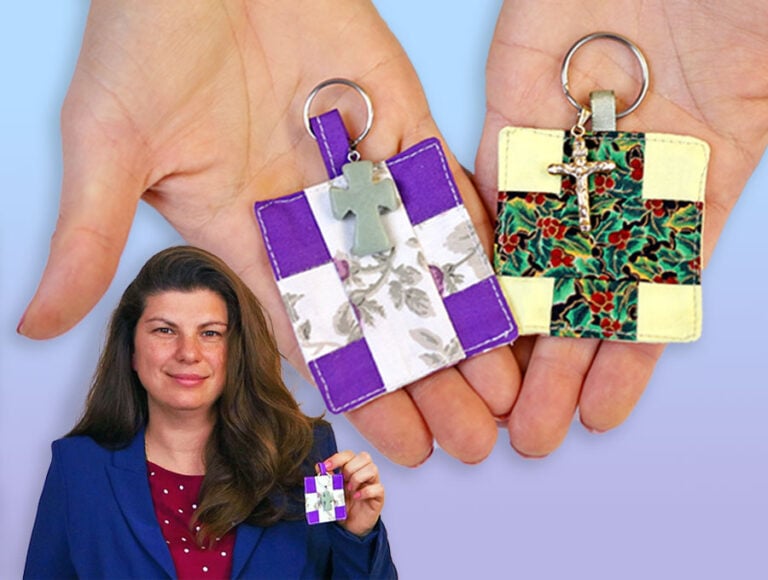 DIY Pocket Prayer Keychain // Pocket Prayer Keyring Sewing Pattern