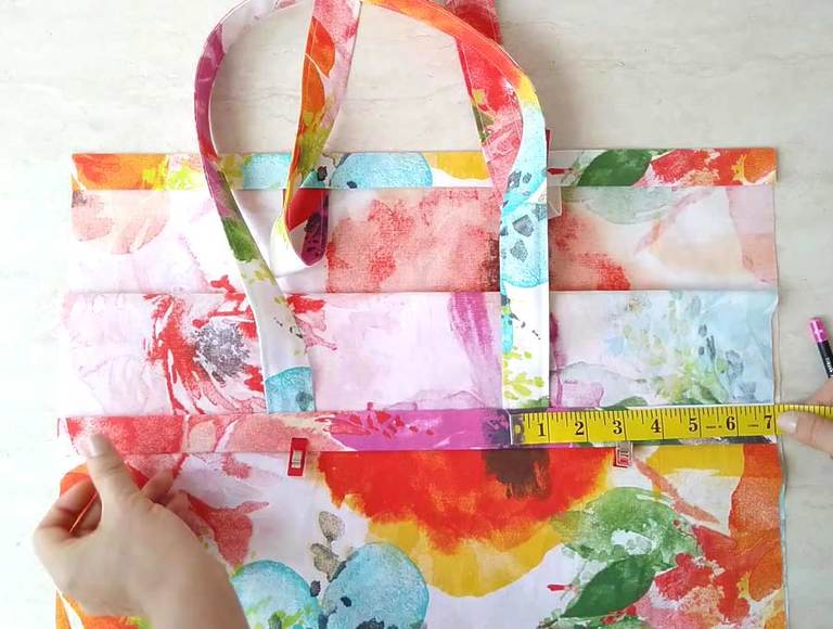 DIY Reusable Grocery Bag Tutorial + FREE Pattern ⋆ Hello Sewing