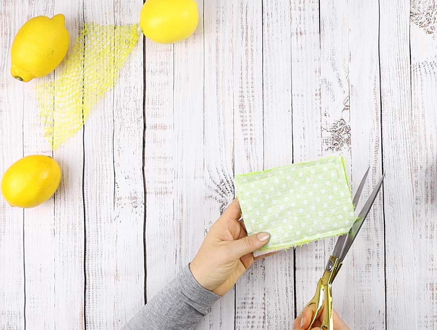 Make Your Own Eco-Friendly Reusable Dish Scrubber - Paper and Stitch