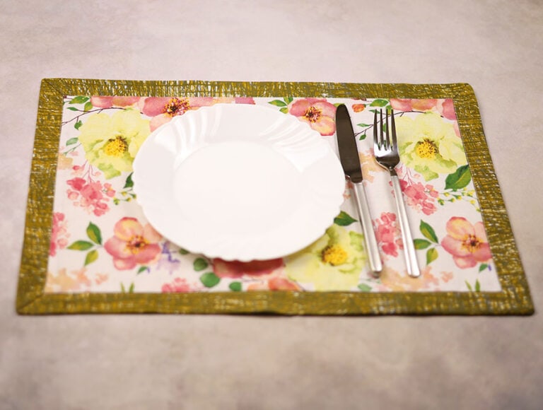 How to Sew Self-binding Placemats [the Easiest Way]