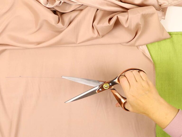 DIY Satin Or Silk Pillowcase With A Flap / How To Make A Real Silk