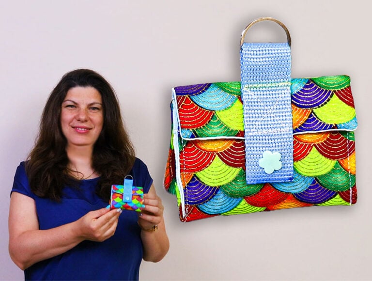 DIY Small Cosmetic Keychain Pouch // How To Sew a Small Keychain Pouch