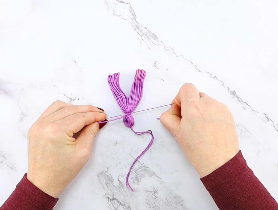 diy tassels out of embroidery - creating the head