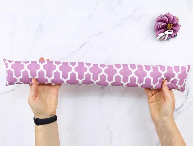 DIY Draft Stopper For Doors Or Windows 2 Ways ⋆ Hello Sewing