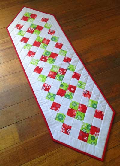 Christmas table runner using strips of fabric