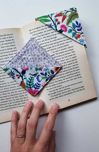 Corner bookmarks