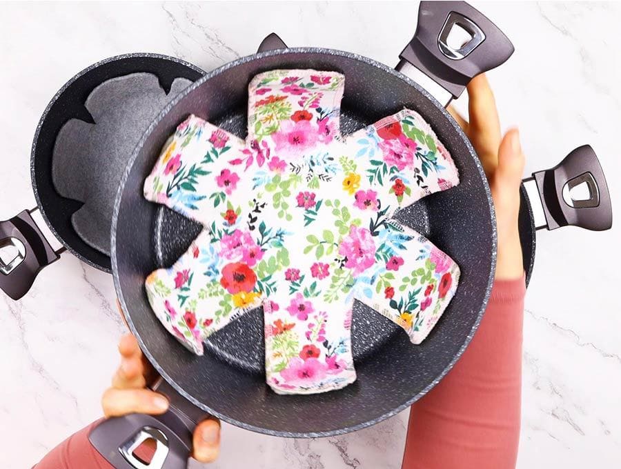 https://hellosewing.com/wp-content/uploads/fabric-pot-pan-separators.jpg