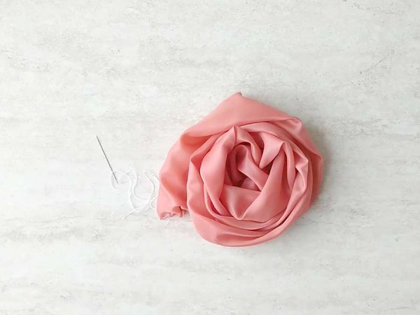 Diy: How To Make A Realistic Fabric Rose – RCAD