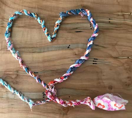 DIY Heart Friendship Bracelets 