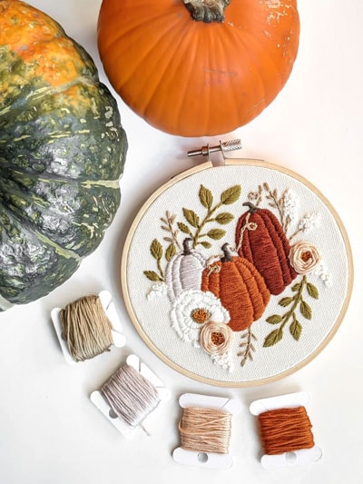 Fall pattern – pumpkins embroidery