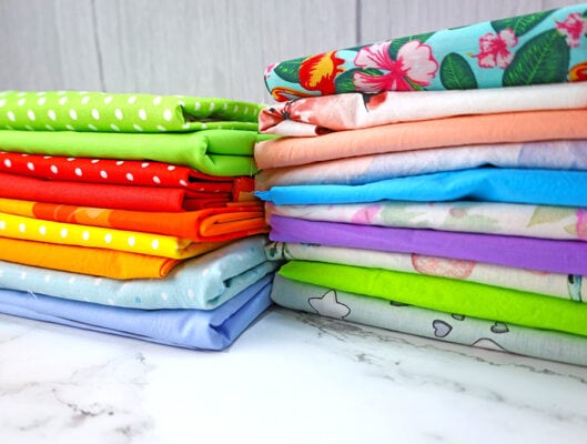 Fat Quarter Sizes - The Ultimate Guide ⋆ Hello Sewing