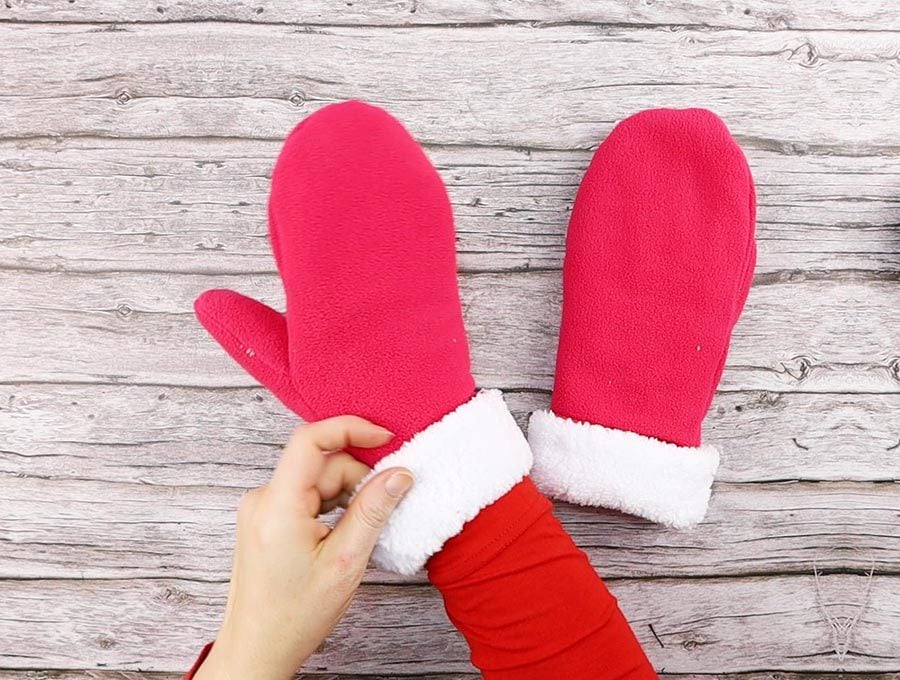How To Make Fleece Mittens With Faux Fur Lining - Free Mitten Pattern ⋆ ...