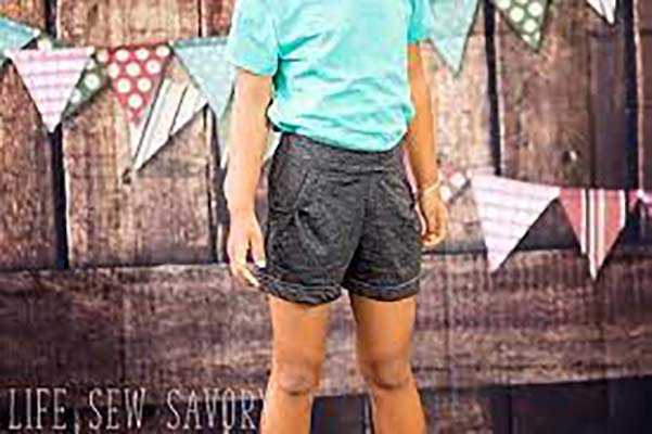 Make your own - Children's Simple Unisex Summer Shorts FREE PDF