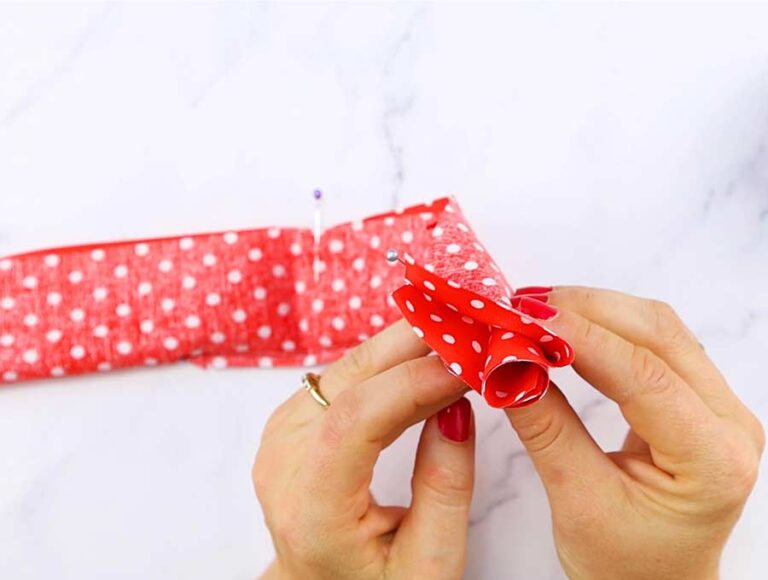 DIY Fabric Hair Bun Maker And Holder Tutorial And Free Pattern ⋆ Hello Sewing
