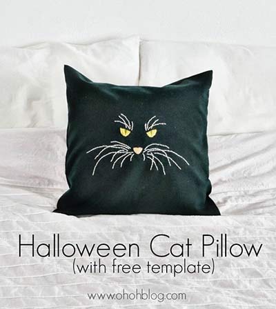 black cat pillow easy halloween decoration