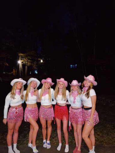 20-diy-cowgirl-costume-ideas-that-ll-make-you-say-yeehaw-hello-sewing