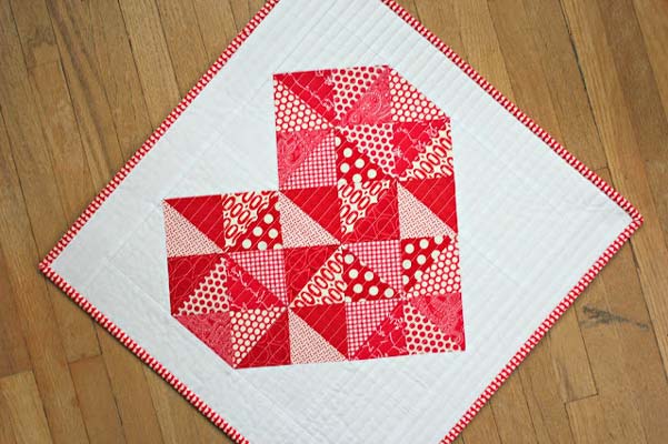 heart mini quilt