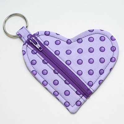 heart shaped earbud pouch