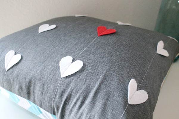 heart strings pillow for valentine's day