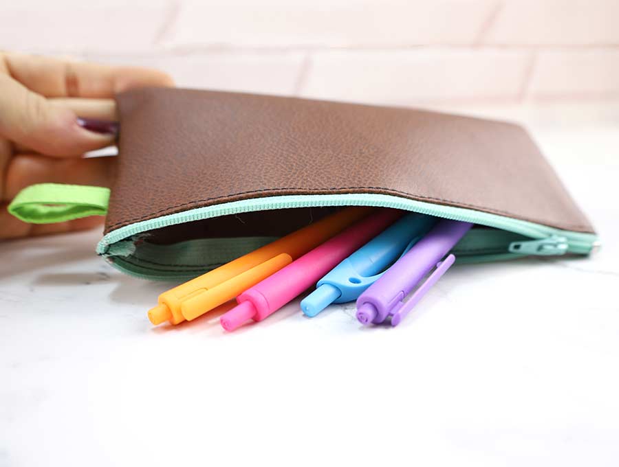how to make a pencil case
