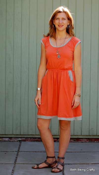 Jersey dress with pockets