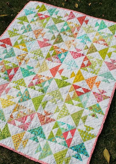 kissing fish quilt for babies