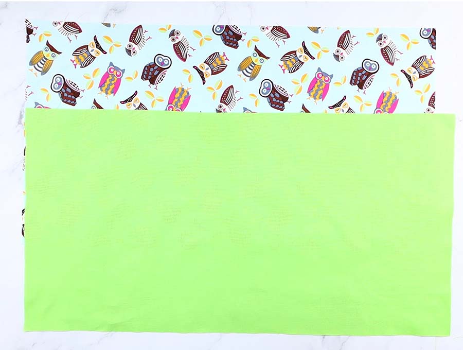 2 coordinating fabrics are used to make amicrowave popcorn bag 