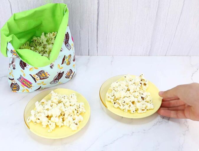 DIY Reusable Microwave Popcorn Bag (VIDEO) ⋆ Hello Sewing