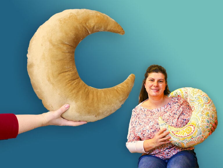 DIY Moon Pillow // How to Sew a Half moon Pillow // Easy Crescent moon sewing tutorial